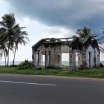 Vom Tsunami verwüstetes Haus an der Küste von Sri Lanka